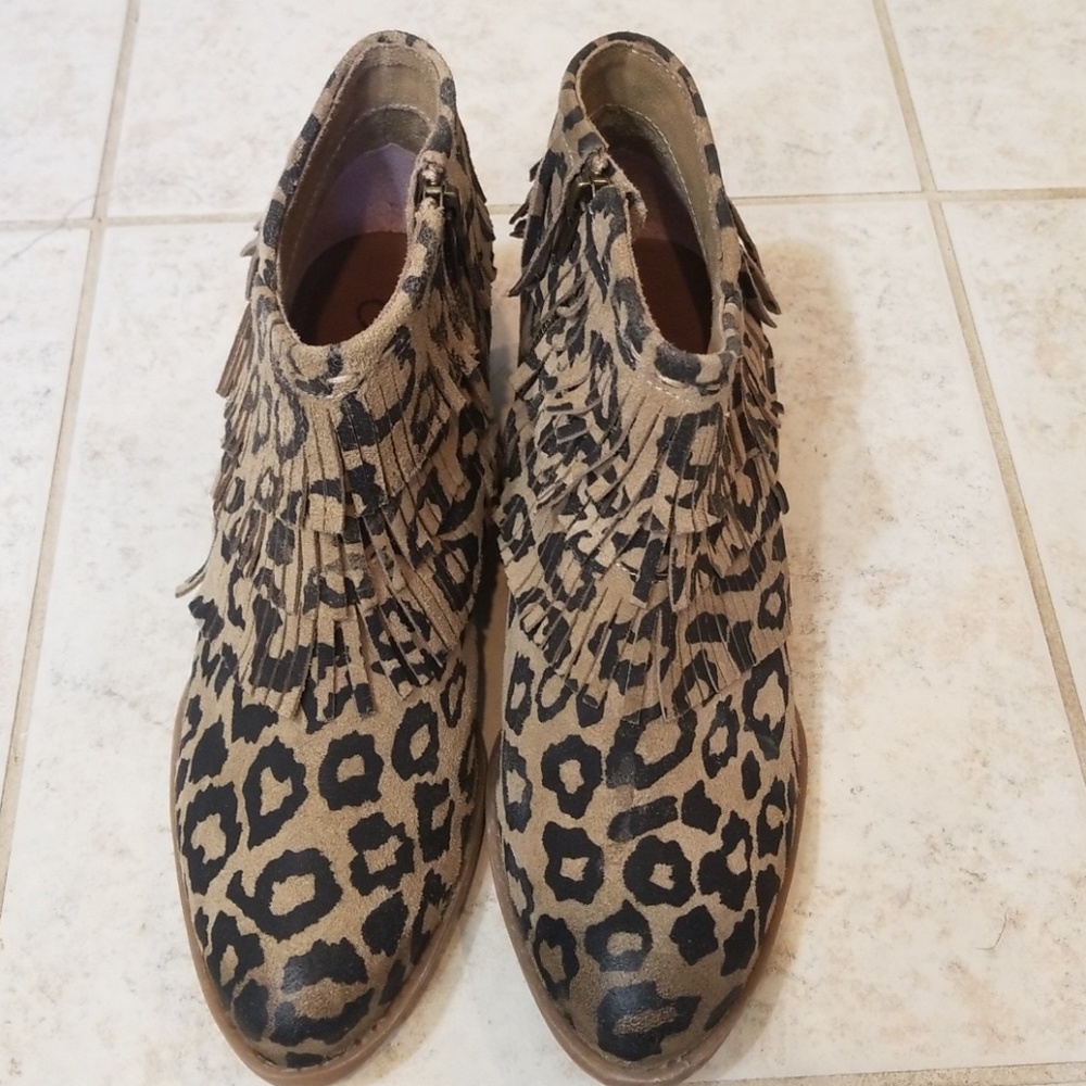 Naughty monkey leopard booties